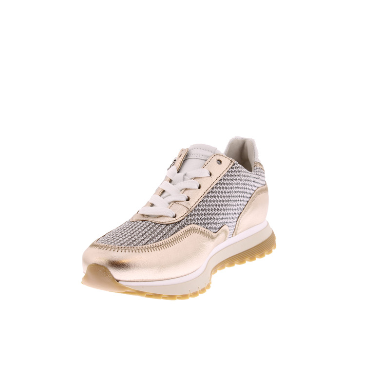 Gabor sneakers or 3