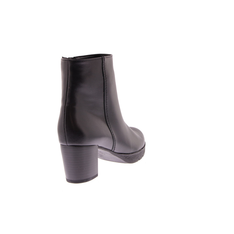 Gabor ankle boots black 4